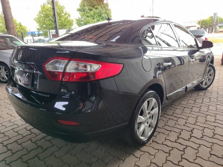 RENAULT - FLUENCE - 2011/2011 - Preta - R$ 37.900,00