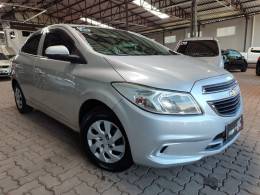 CHEVROLET - ONIX - 2014/2015 - Prata - R$ 44.900,00