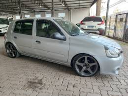 RENAULT - CLIO - 2012/2013 - Prata - R$ 28.900,00