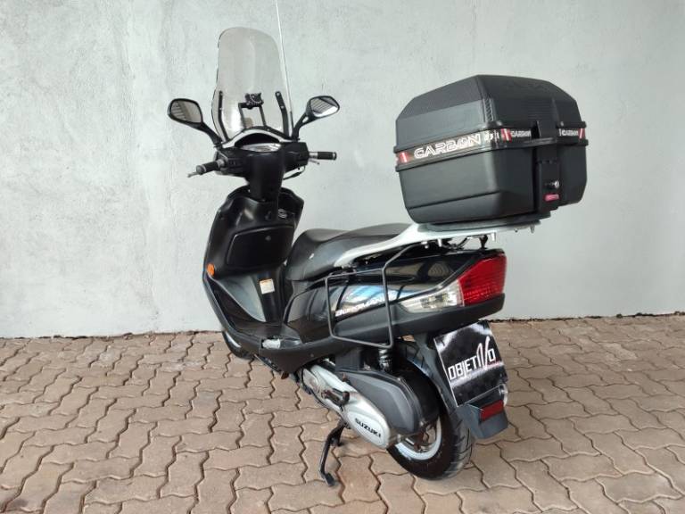 SUZUKI - BURGMAN - 2012/2013 - Preta - R$ 8.900,00