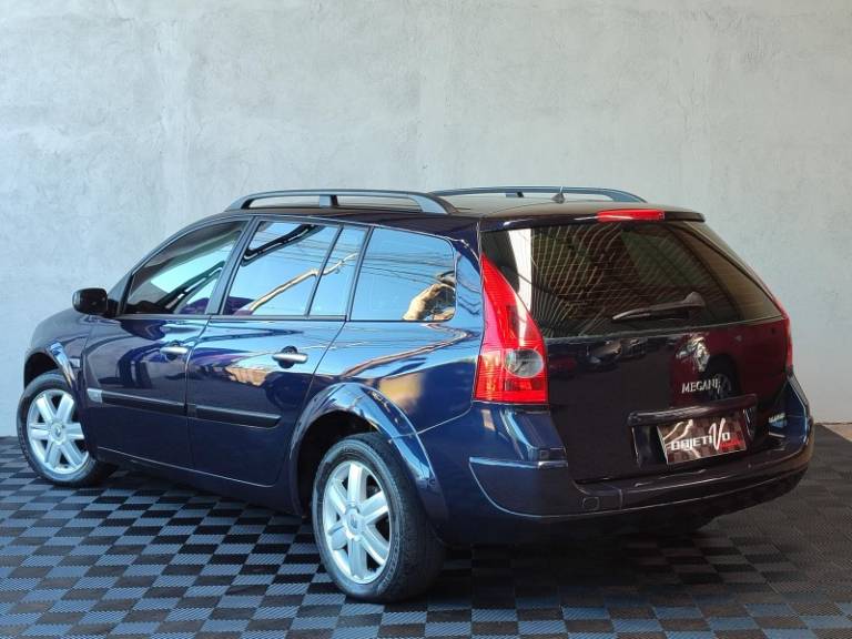 RENAULT - MÉGANE - 2007/2008 - Azul - R$ 27.900,00