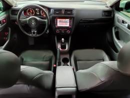 VOLKSWAGEN - JETTA - 2012/2012 - Prata - R$ 59.900,00