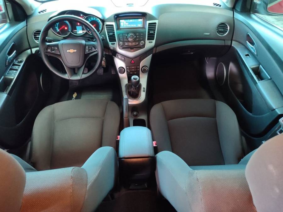 CHEVROLET - CRUZE - 2013/2013 - Vermelha - R$ 56.900,00