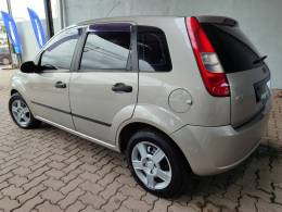 FORD - FIESTA - 2006/2007 - Prata - R$ 19.900,00