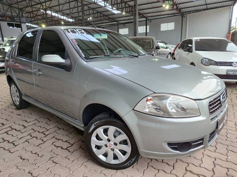 FIAT - PALIO - 2008/2008 - Cinza - R$ 26.900,00