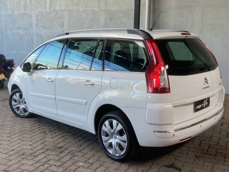 CITROËN - C4 GRAND PICASSO - 2013/2014 - Branca - R$ 44.900,00