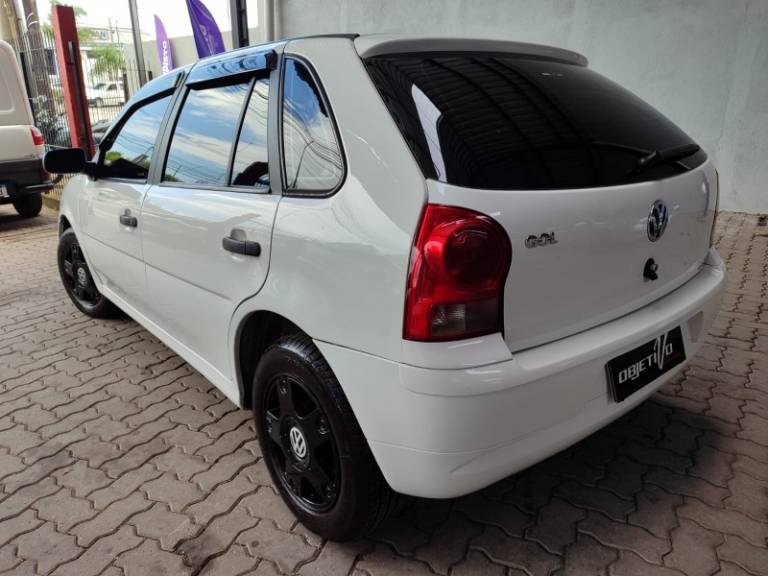 VOLKSWAGEN - GOL - 2012/2013 - Branca - R$ 27.900,00