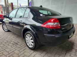 RENAULT - MÉGANE - 2010/2011 - Preta - R$ 31.900,00