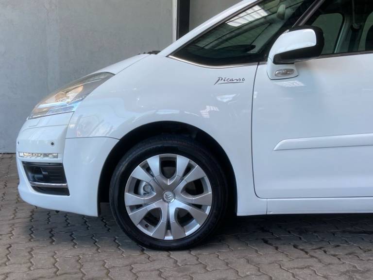 CITROËN - C4 GRAND PICASSO - 2013/2014 - Branca - R$ 44.900,00