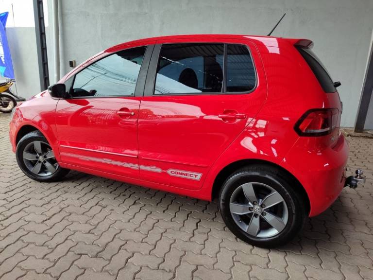 VOLKSWAGEN - FOX - 2019/2020 - Vermelha - R$ 56.900,00