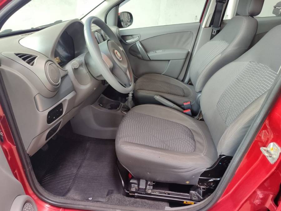 FIAT - PALIO - 2012/2013 - Vermelha - R$ 34.900,00