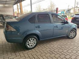 FORD - FIESTA - 2010/2011 - Azul - R$ 32.900,00