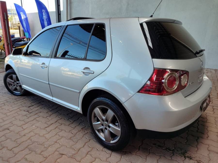 VOLKSWAGEN - GOLF - 2009/2010 - Prata - R$ 50.900,00