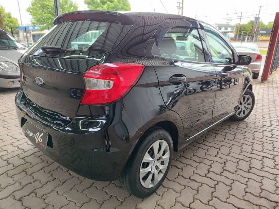 FORD - KA - 2014/2015 - Preta - R$ 41.900,00