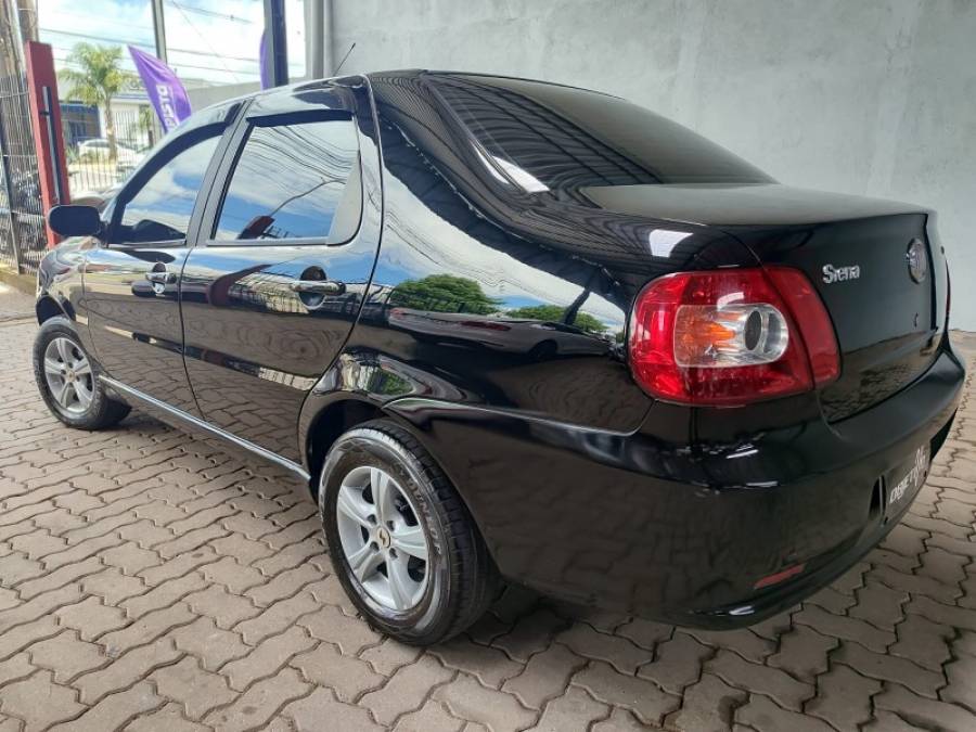 FIAT - SIENA - 2008/2009 - Preta - R$ 25.900,00