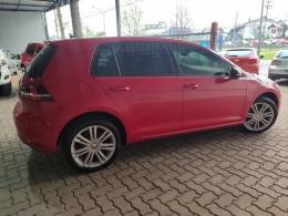 VOLKSWAGEN - GOLF - 2014/2014 - Vermelha - R$ 74.900,00