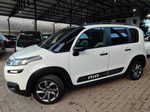 CITROËN - AIRCROSS - 2017/2017 - Branca - R$ 53.900,00