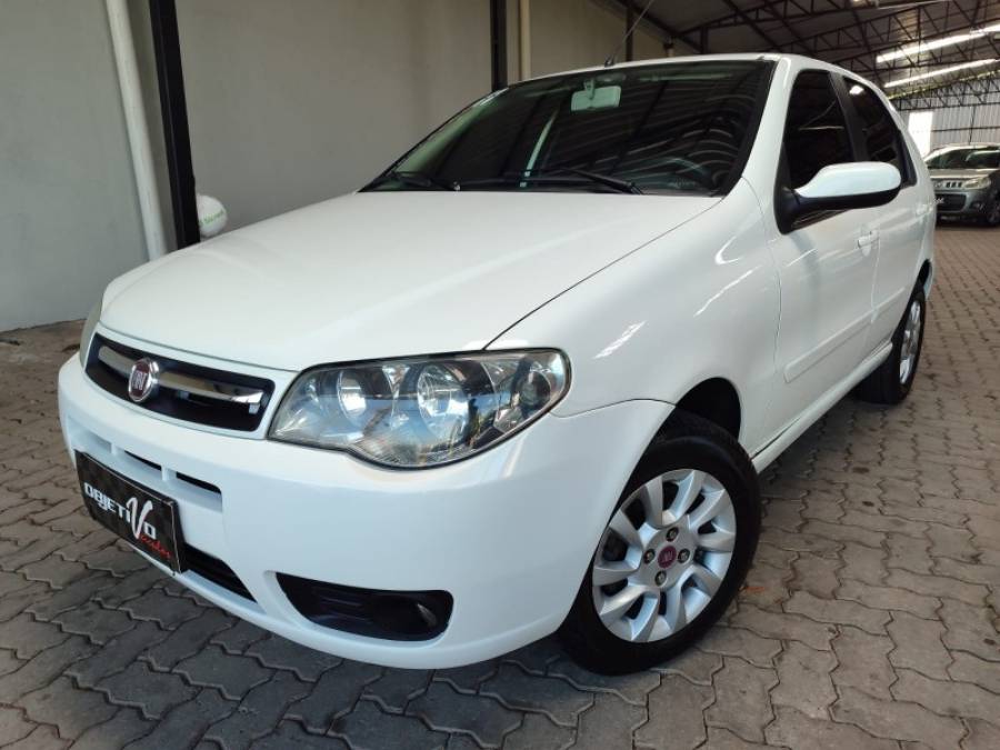 FIAT - PALIO - 2010/2011 - Branca - R$ 28.900,00