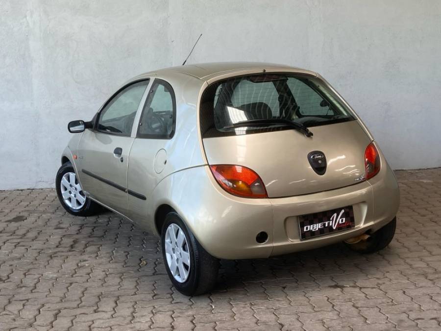 FORD - KA - 1999/2000 - Prata - R$ 15.900,00