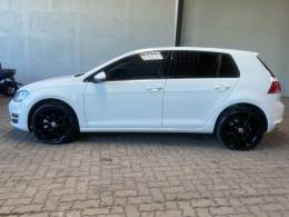 VOLKSWAGEN - GOLF - 2015/2016 - Branca - R$ 74.900,00