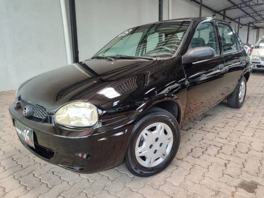 CHEVROLET - CORSA - 2002/2003 - Preta - R$ 16.900,00