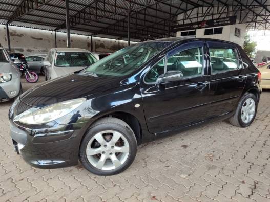 PEUGEOT - 307 - 2009/2010 - Preta - R$ 27.900,00