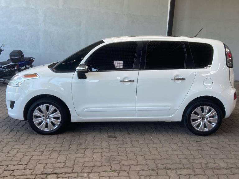 CITROËN - C3 PICASSO - 2013/2014 - Branca - R$ 43.900,00